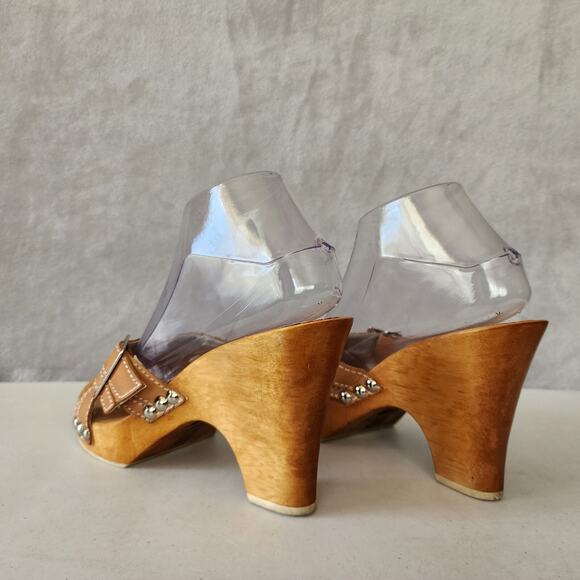 Bongo Wood Sandals Womens 8 Platform Chunky Heel Brown Leather Studs Buckle Y2K - Picture 3 of 12